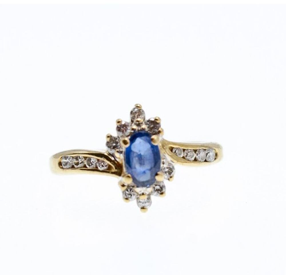10K Yellow Gold Blue Sapphire & Diamonds Ring Size 5